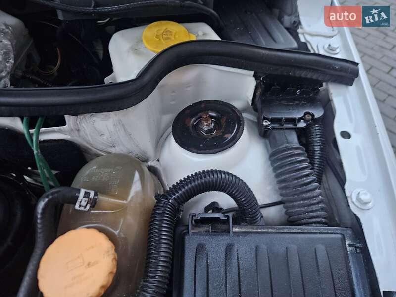 Минивэн Opel Combo 2007 в Виннице фото 40 Минивэн Opel Combo 2007 в Виннице