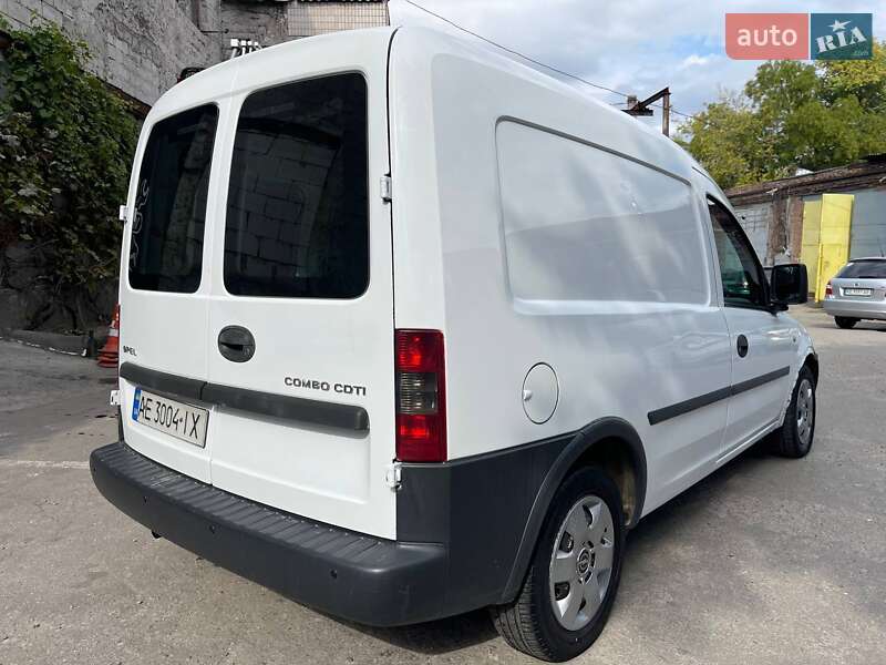 Минивэн Opel Combo 2007 в Днепре