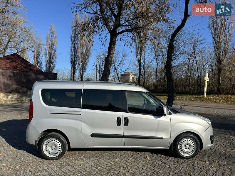 Мінівен Opel Combo 2012 в Львові фото 3 Мінівен Opel Combo 2012 в Львові