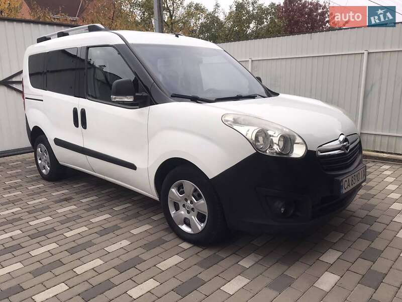 Мінівен Opel Combo 2012 в Черкасах фото Мінівен Opel Combo 2012 в Черкасах