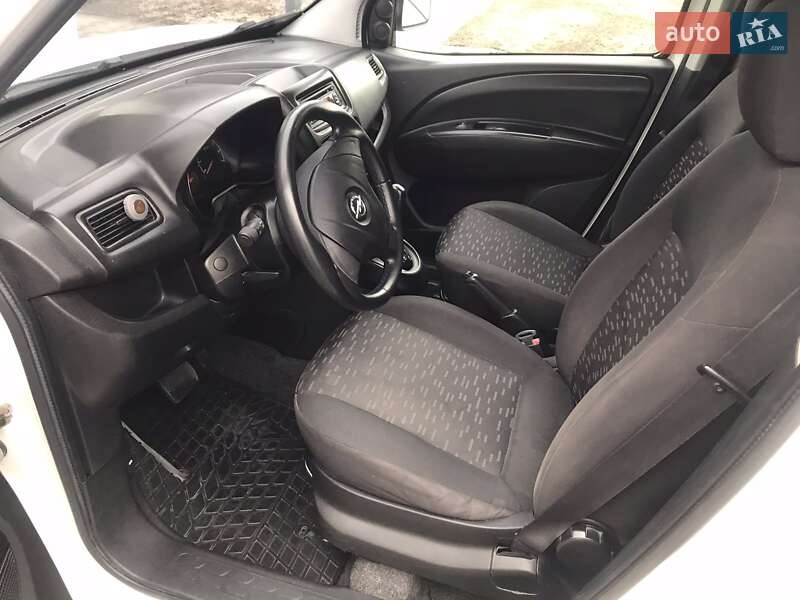 Мінівен Opel Combo 2012 в Черкасах фото 7 Мінівен Opel Combo 2012 в Черкасах