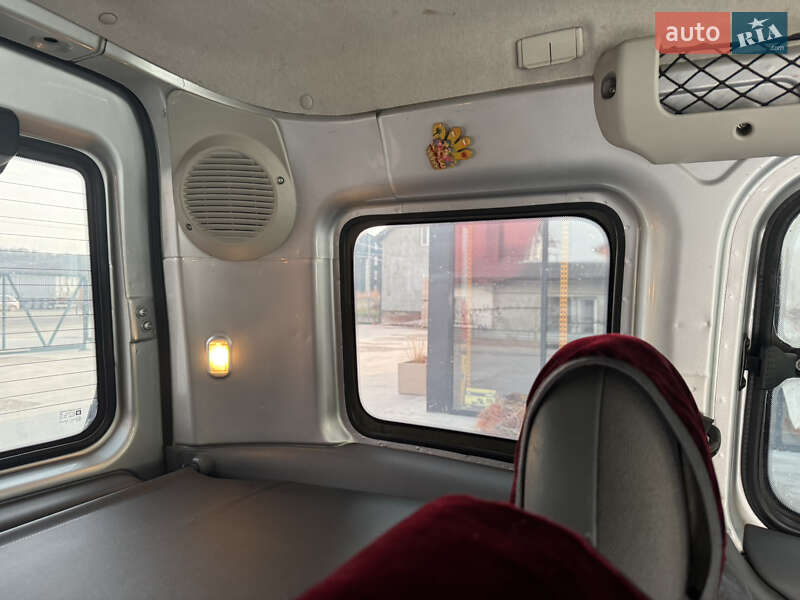 Минивэн Opel Combo 2004 в Теребовле