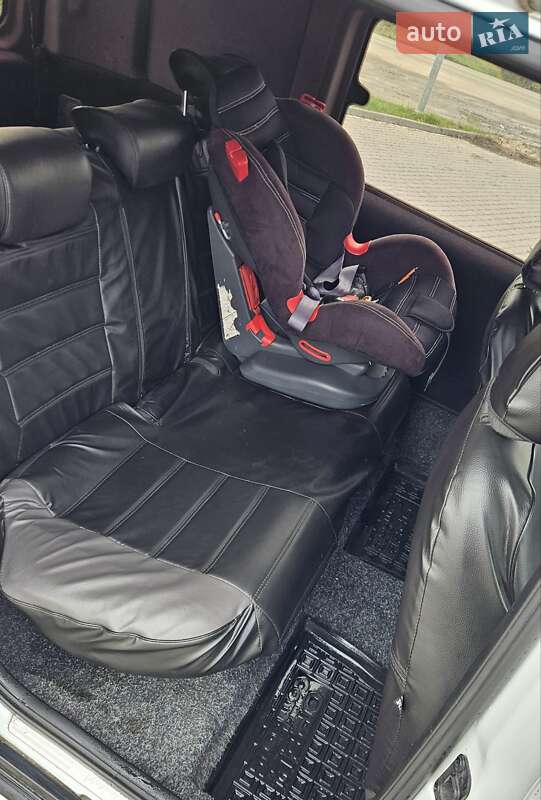 Минивэн Opel Combo 2004 в Чемеровцах