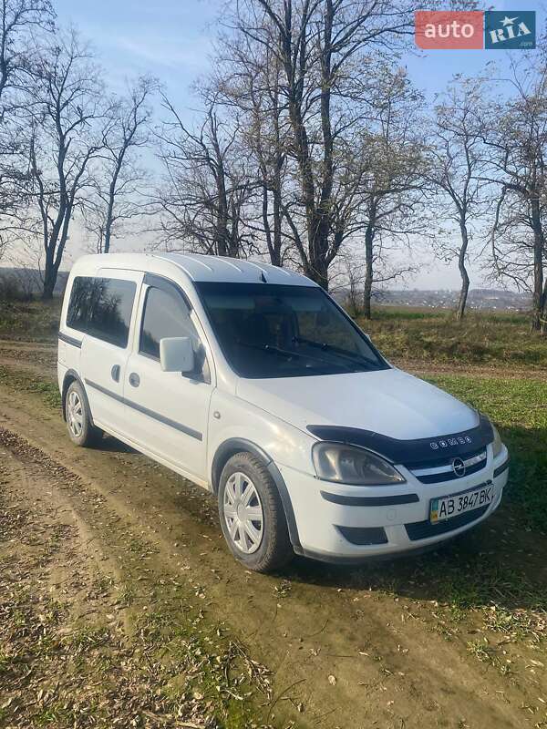 Мінівен Opel Combo 2004 в Дунаївцях
