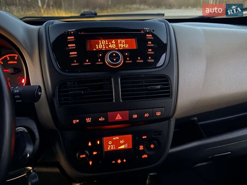 Минивэн Opel Combo 2012 в Трускавце