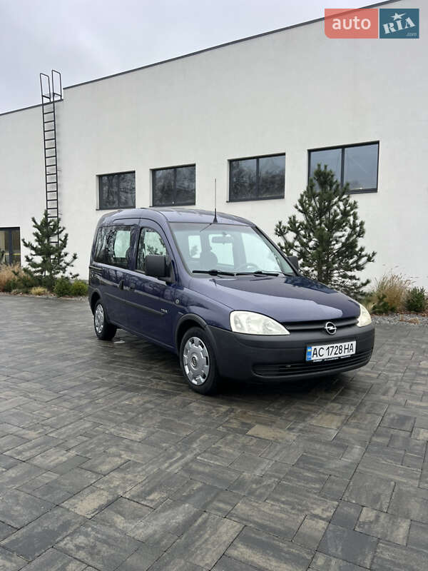 Минивэн Opel Combo 2003 в Луцке фото 3 Минивэн Opel Combo 2003 в Луцке