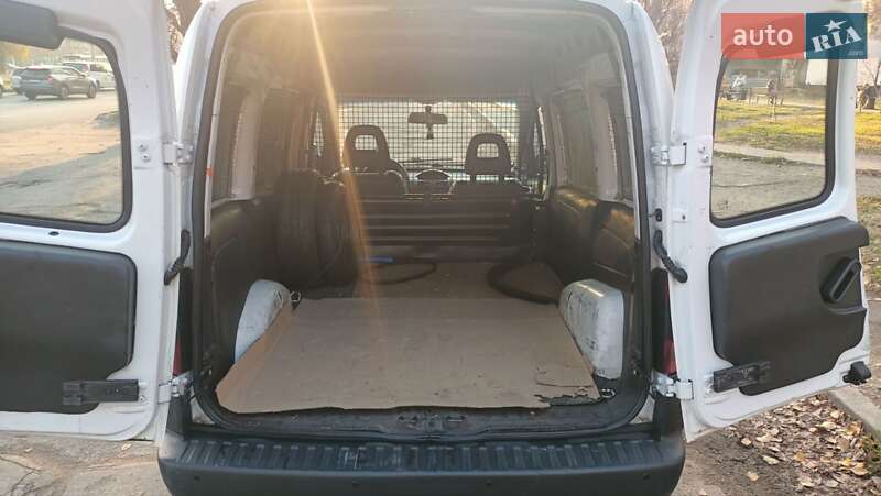 Вантажний фургон Opel Combo 2007 в Дніпрі