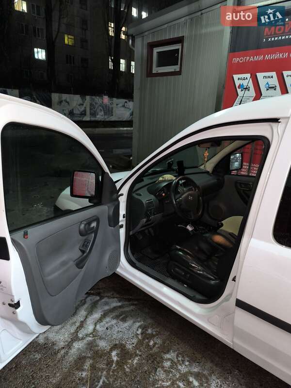 Минивэн Opel Combo 2002 в Киеве фото 30 Минивэн Opel Combo 2002 в Киеве