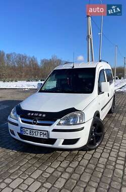 Мінівен Opel Combo 2010 в Львові