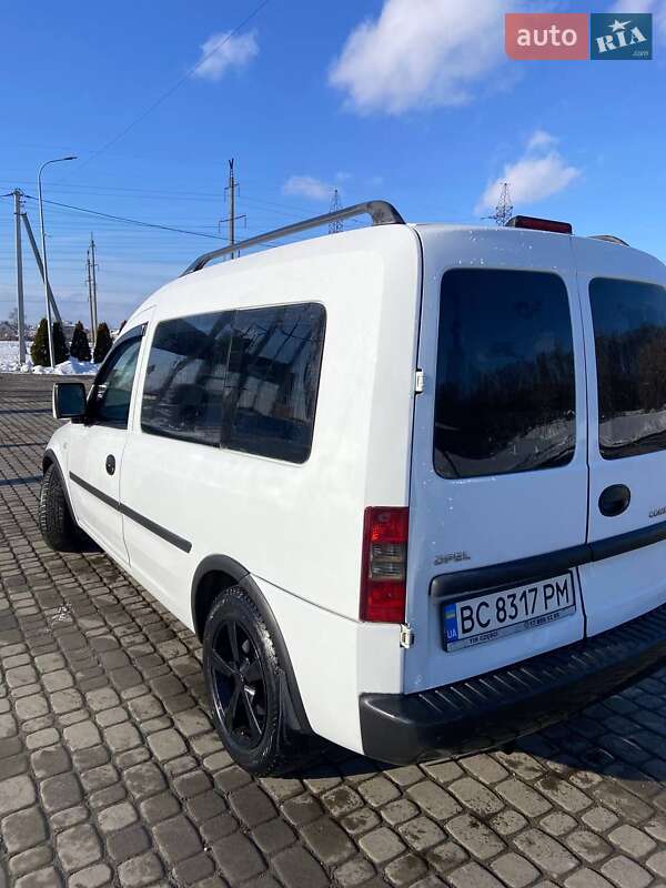Мінівен Opel Combo 2010 в Львові