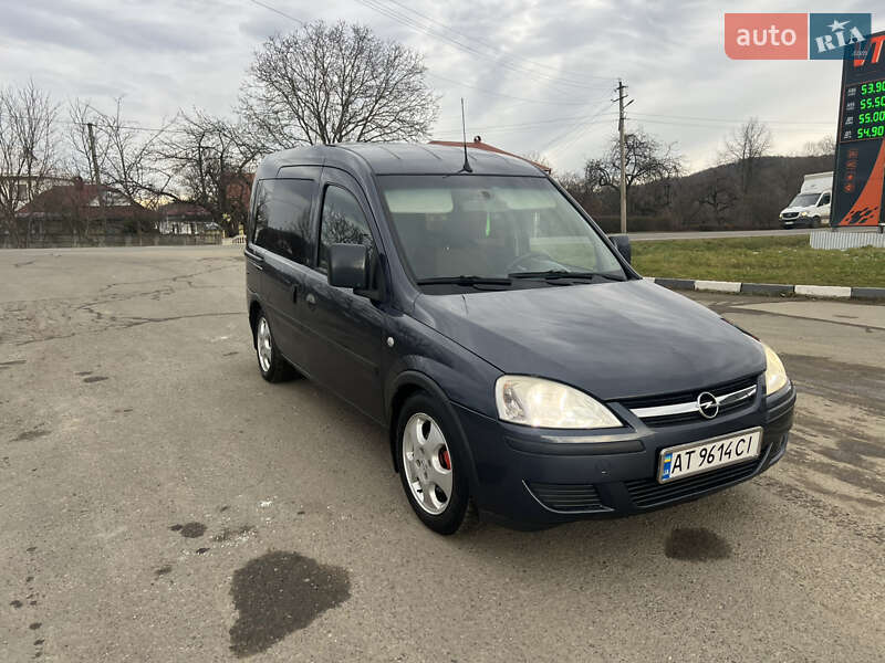 Мінівен Opel Combo 2010 в Коломиї фото 6 Мінівен Opel Combo 2010 в Коломиї