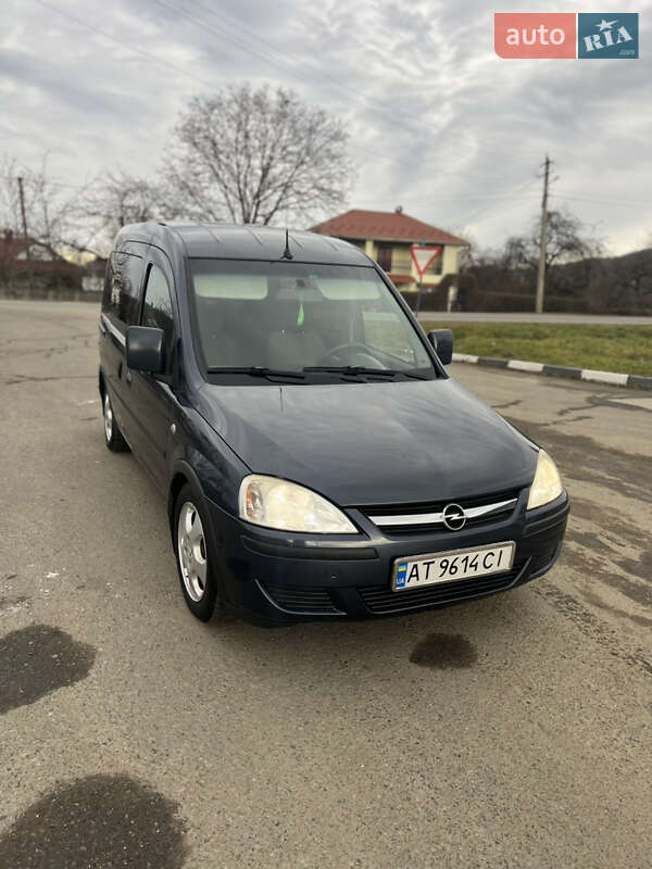 Мінівен Opel Combo 2010 в Коломиї фото 18 Мінівен Opel Combo 2010 в Коломиї