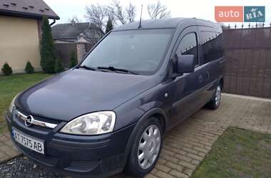 Минивэн Opel Combo 2007 в Калуше