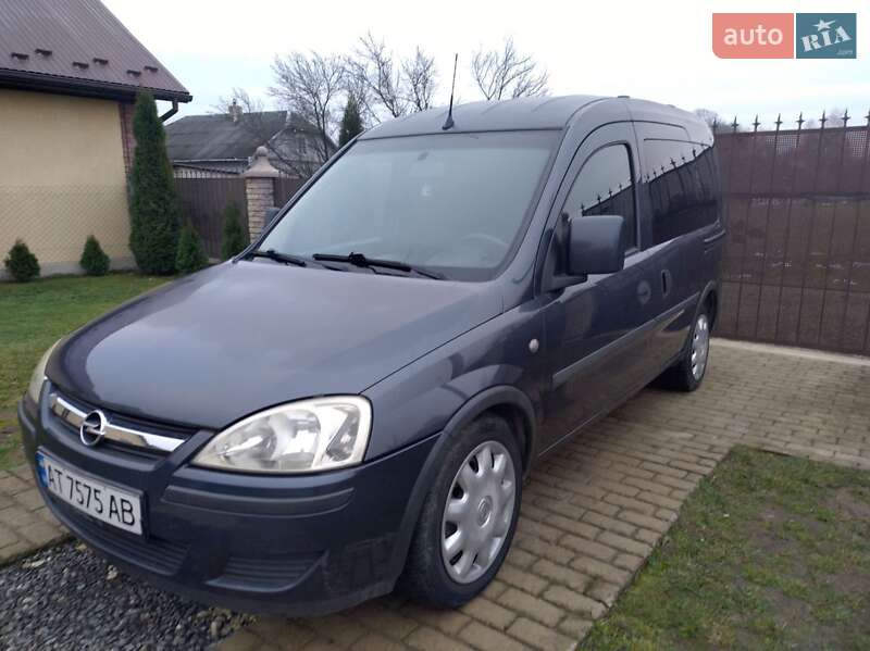 Мінівен Opel Combo 2007 в Калуші фото Мінівен Opel Combo 2007 в Калуші