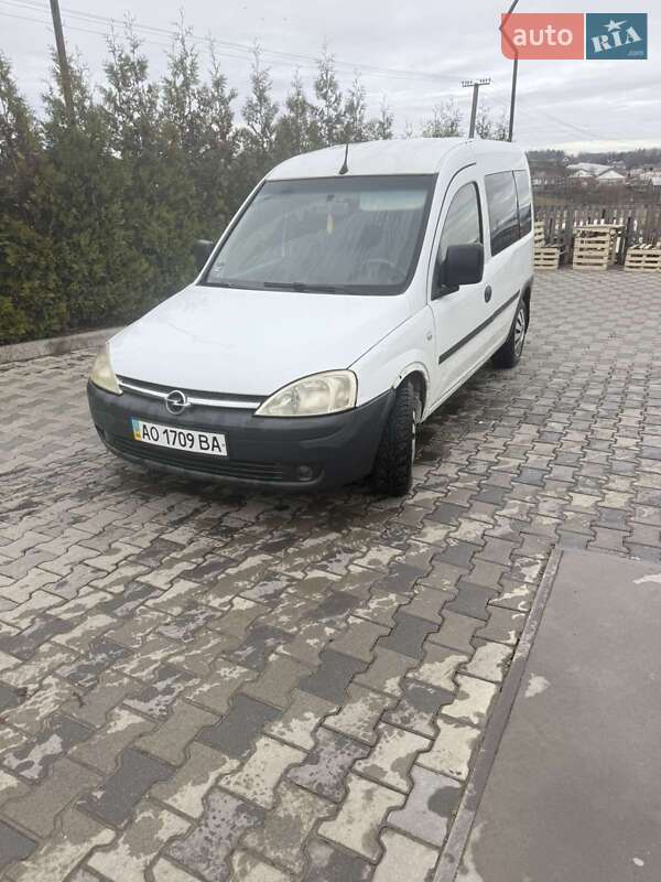 Opel Combo 2004 Opel Combo 2004