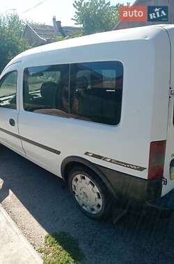 Минивэн Opel Combo 2006 в Никополе