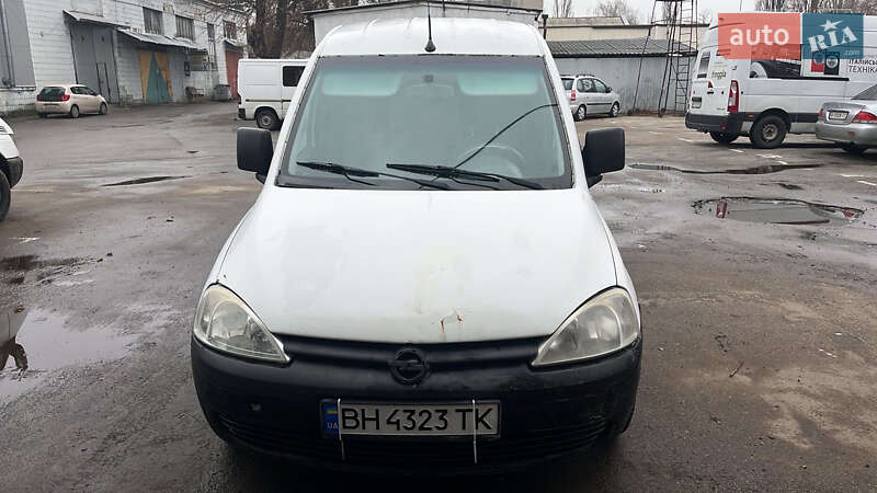 Opel Combo 2004
