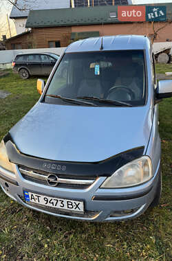 Мінівен Opel Combo 2005 в Коломиї
