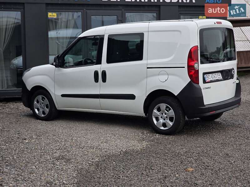 Вантажний фургон Opel Combo 2018 в Тернополі фото 3 Вантажний фургон Opel Combo 2018 в Тернополі