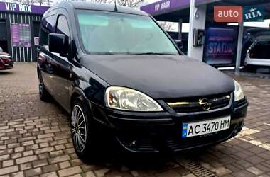 Минивэн Opel Combo 2008 в Ровно