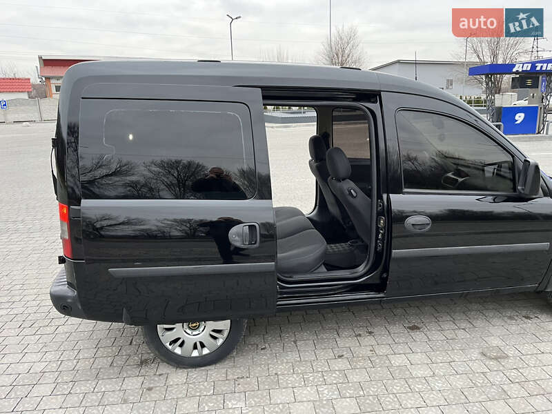 Мінівен Opel Combo 2006 в Запоріжжі фото 10 Мінівен Opel Combo 2006 в Запоріжжі