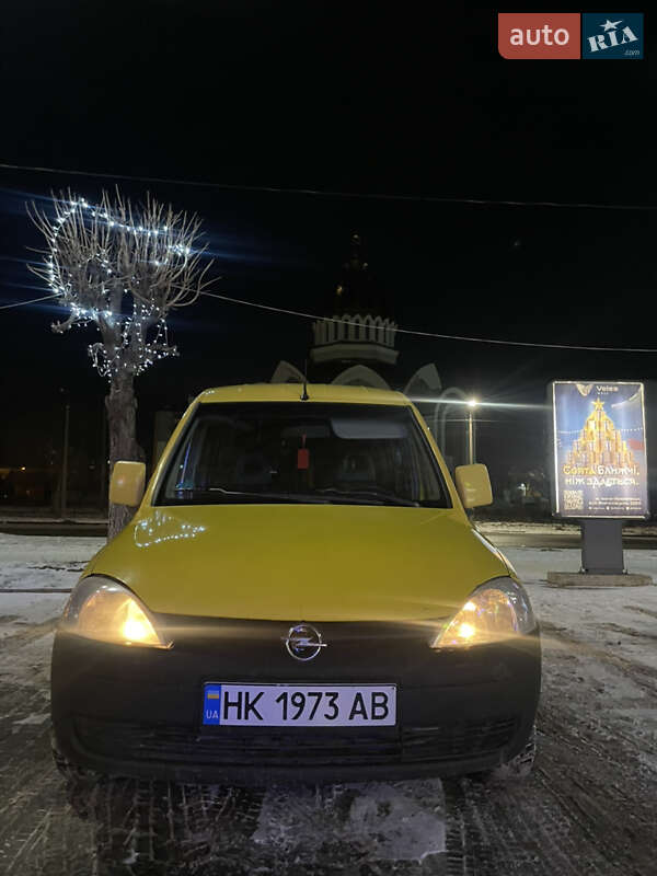 Інші вантажівки Opel Combo 2011 в Івано-Франківську фото Інші вантажівки Opel Combo 2011 в Івано-Франківську