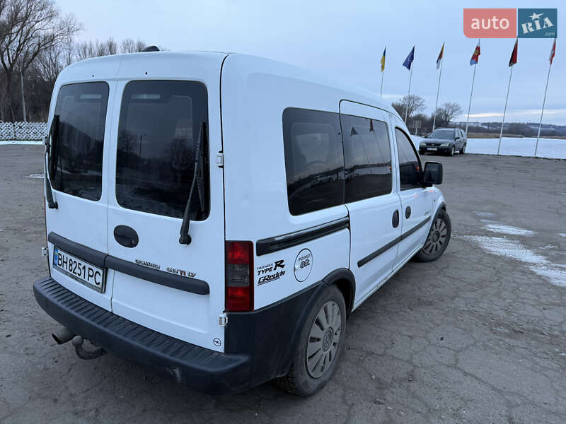 Минивэн Opel Combo 2005 в Балте