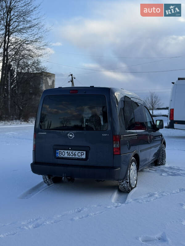 Минивэн Opel Combo 2007 в Микулинцах