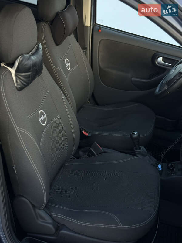 Минивэн Opel Combo 2007 в Микулинцах