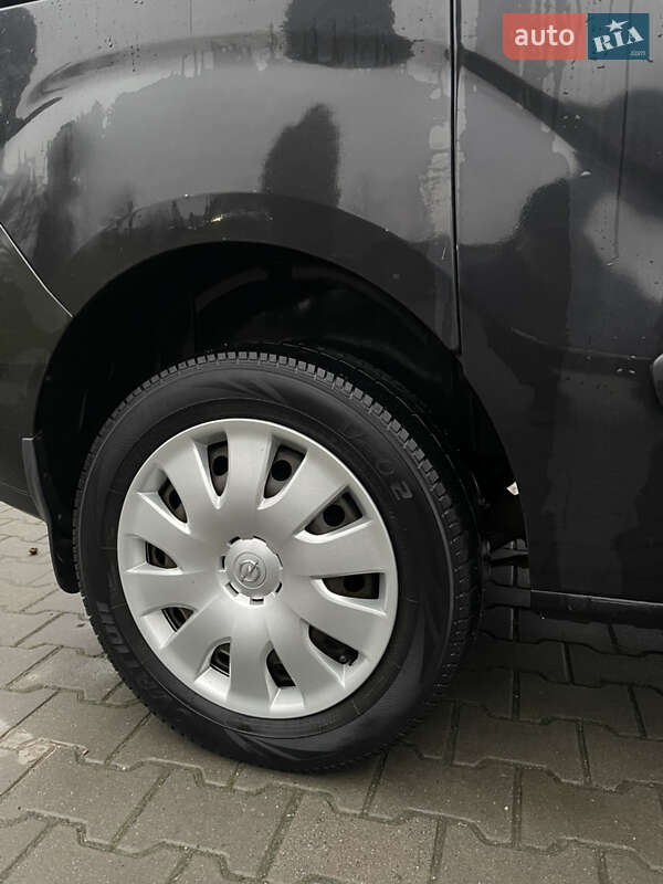 Минивэн Opel Combo 2012 в Хмельницком