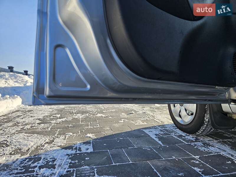 Минивэн Opel Combo 2009 в Ровно фото 18 Минивэн Opel Combo 2009 в Ровно