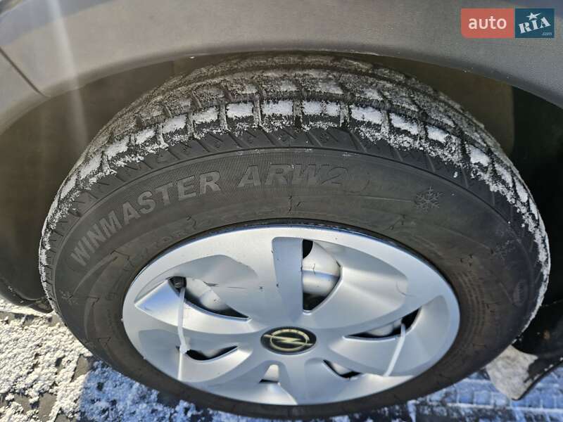 Минивэн Opel Combo 2009 в Ровно фото 26 Минивэн Opel Combo 2009 в Ровно