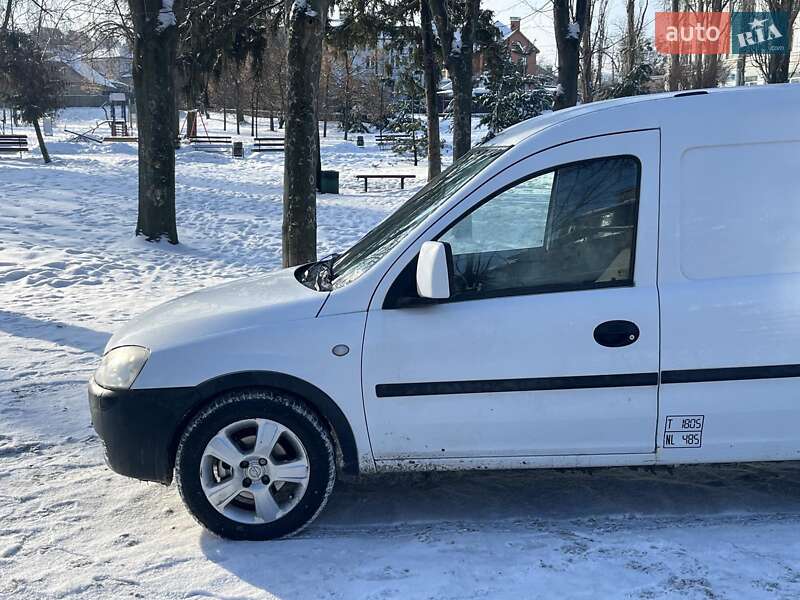 Вантажний фургон Opel Combo 2011 в Києві фото 34 Вантажний фургон Opel Combo 2011 в Києві