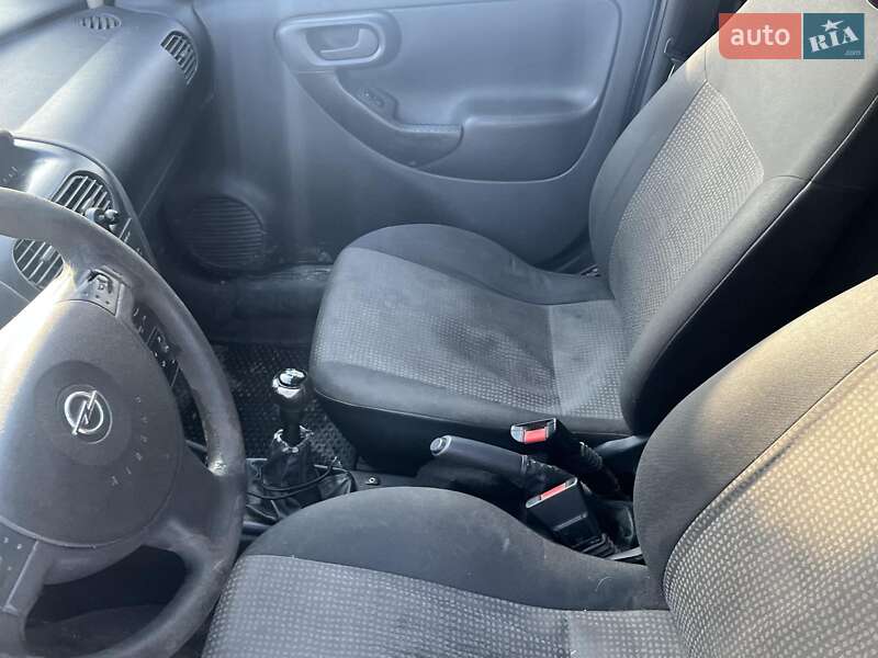Вантажний фургон Opel Combo 2011 в Києві фото 45 Вантажний фургон Opel Combo 2011 в Києві