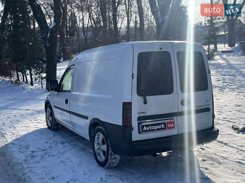 Вантажний фургон Opel Combo 2011 в Києві фото 7 Вантажний фургон Opel Combo 2011 в Києві