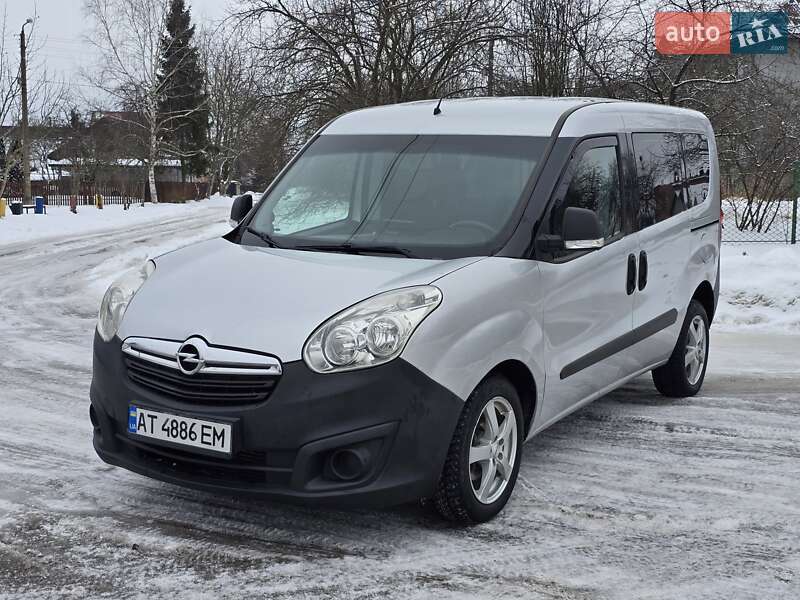 Минивэн Opel Combo 2012 в Калуше