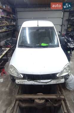 Вантажний фургон Opel Combo 2005 в Дніпрі