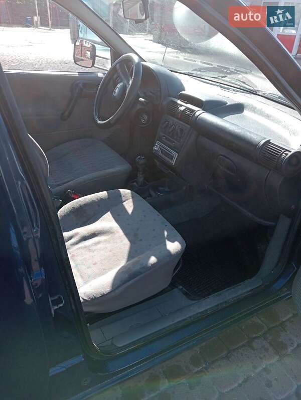 Грузовой фургон Opel Combo 1998 в Ровно