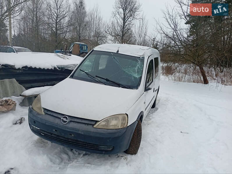 Минивэн Opel Combo 2005 в Ратным