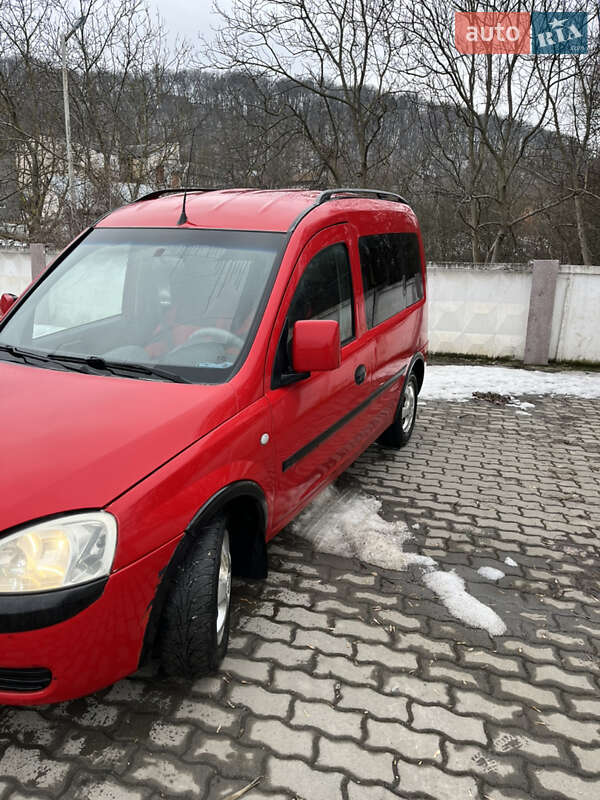 Минивэн Opel Combo 2003 в Черновцах