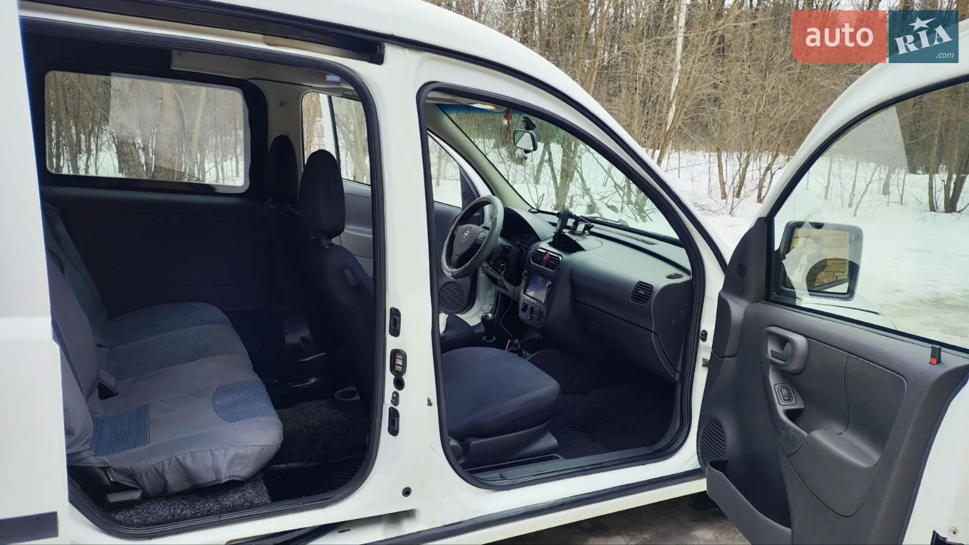 2011 Opel Combo - мініатюра 10