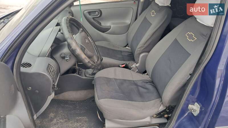 Минивэн Opel Combo 2005 в Коростене