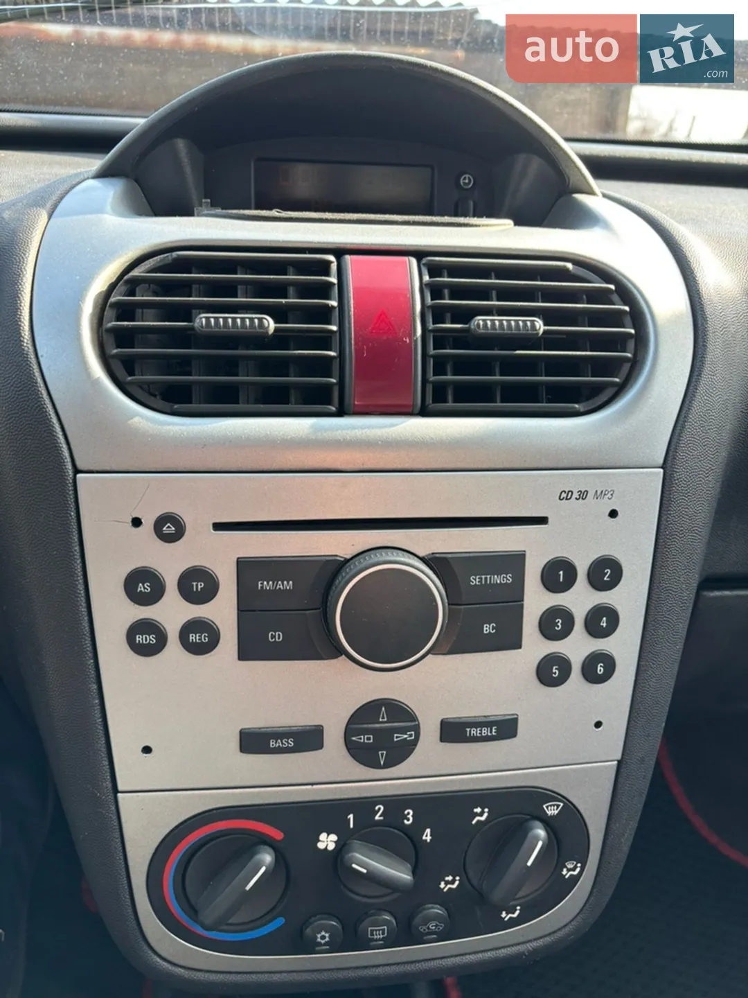 2010 Opel Combo - мініатюра 11
