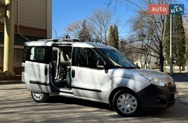 Минивэн Opel Combo 2013 в Киеве
