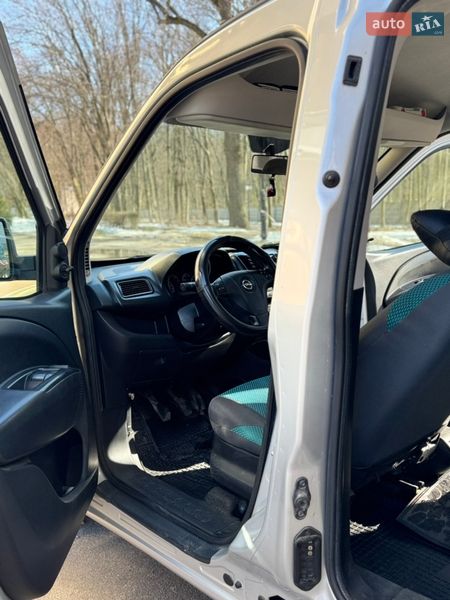 Мінівен Opel Combo 2013 в Києві