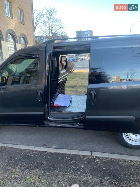 Грузовой фургон Opel Combo 2013 в Киеве