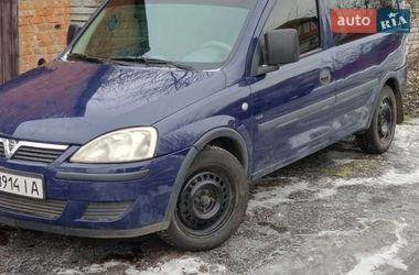 Минивэн Opel Combo 2007 в Хороле