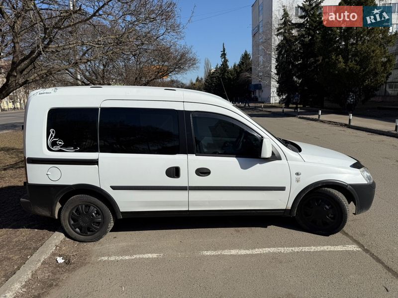 Минивэн Opel Combo 2005 в Полтаве