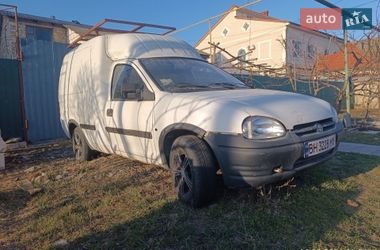 Вантажний фургон Opel Combo 1995 в Одесі