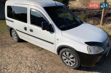 Минивэн Opel Combo 2005 в Коломые